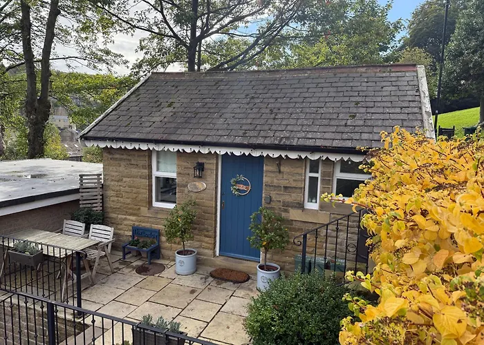 "The Lodge", Holmfirth